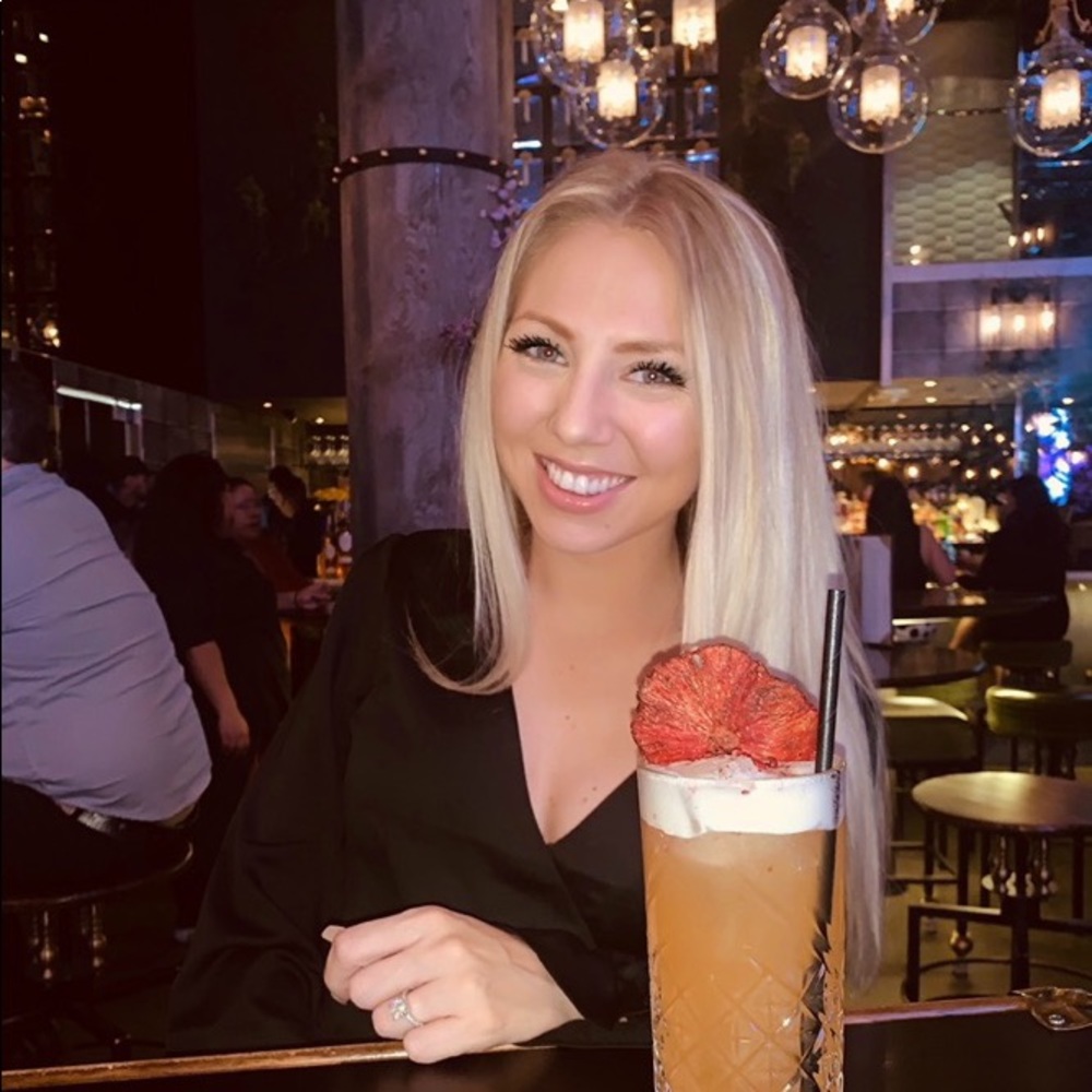 Meet your Posher, Kena